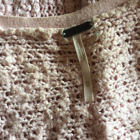 Light pink sweater - Picture 2 of 2